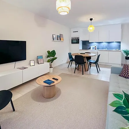Апартаменты 1 Bedroom Cozy In Остенде
